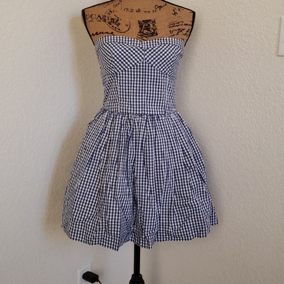 A&F Dress - Picture 1 of 3